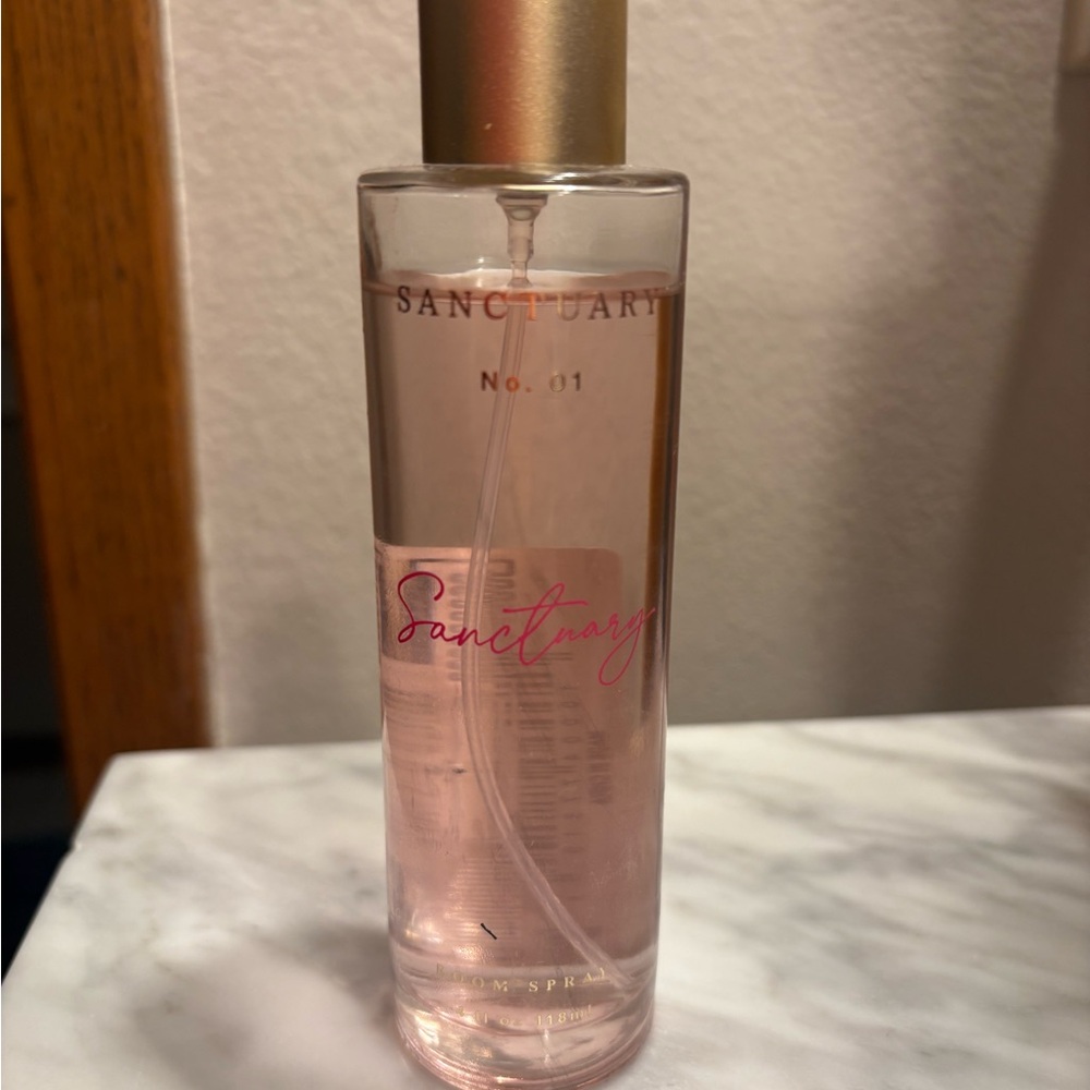 Altar'd State Sanctuary No. 01 Body Mist - Pink and Gold